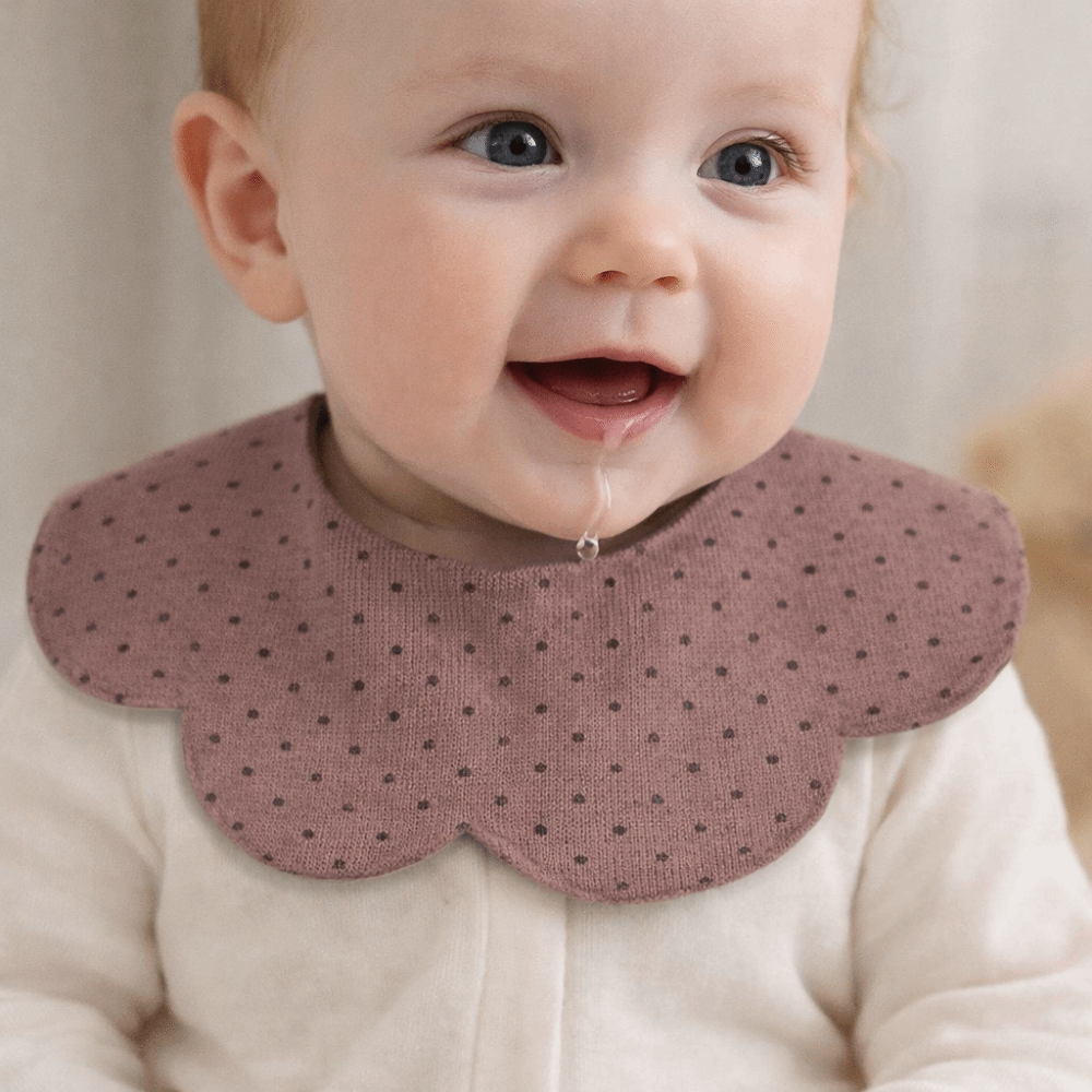 Cartoon Baby Feeding Bib Two-s - مراجعة Skincare Newborn وسعره